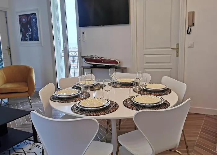 Apartment Vista Monaco, 5mn Walk To Monaco, Amazing View Beausoleil